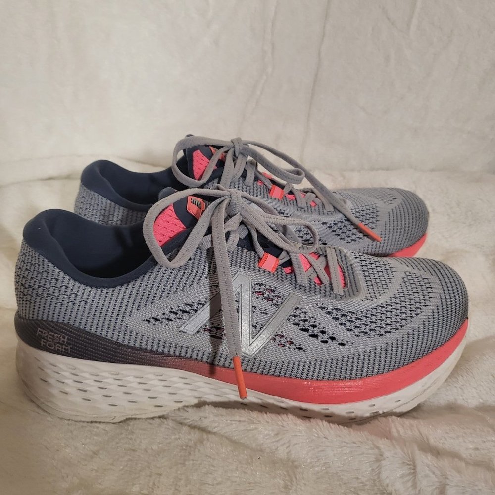Running Shoes new balance fresh foam 9.5 womens